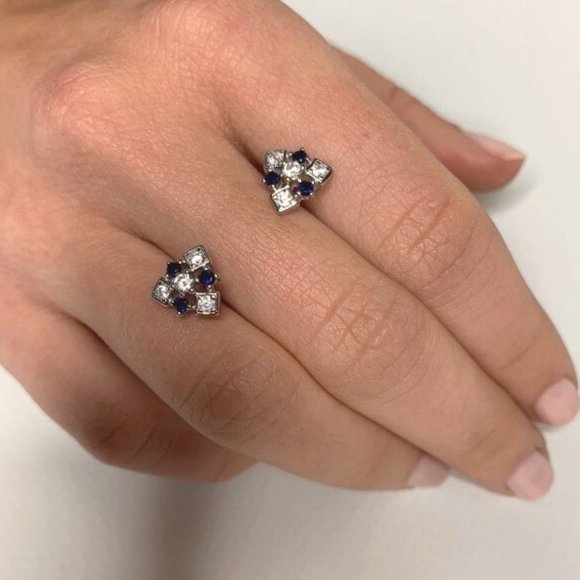 NEW Sterling Silver Blue & White Earrings - Picture 2 of 3